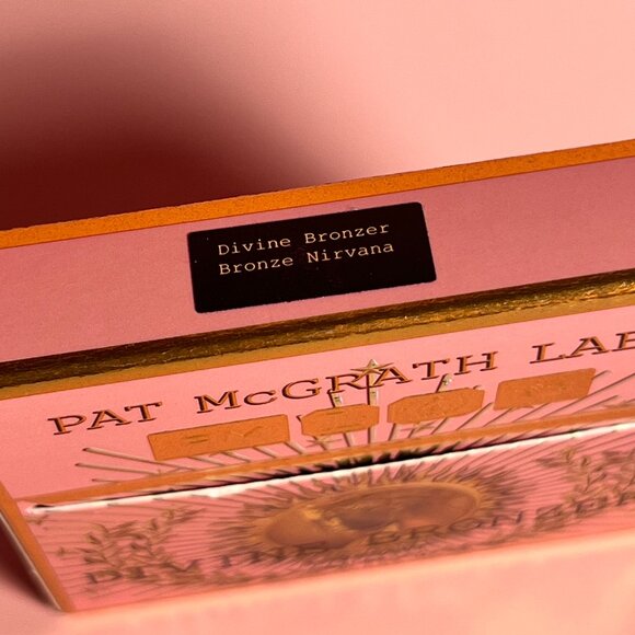 Pat McGrath Divine Bronzer: Bronza Nirvana - Picture 3 of 3